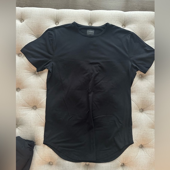 THREE Elongated Cuts Clothing T-Shirts - Picture 2 of 4